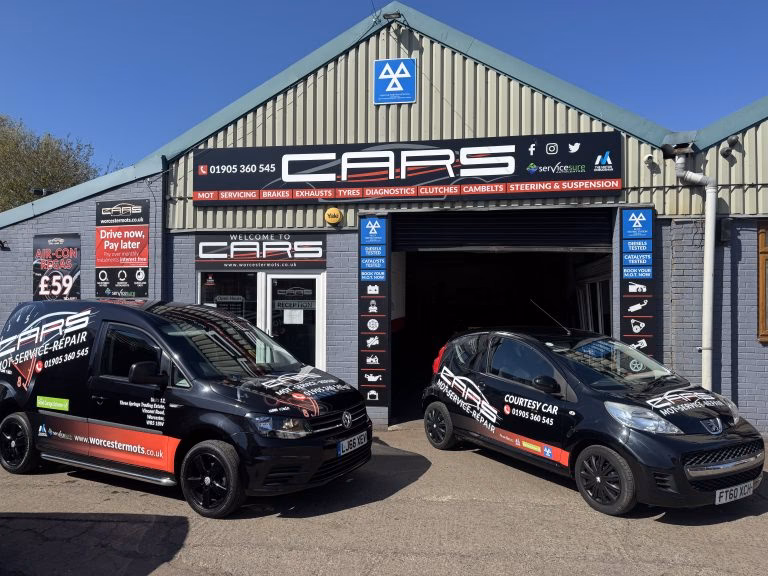 Where can I find a good garage in Worcester?