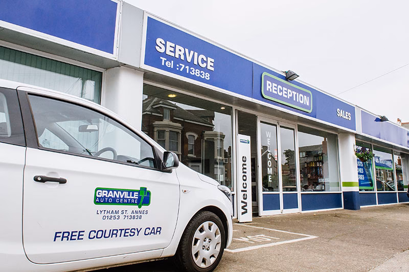 How do I find the best garage services in Lytham St Annes?