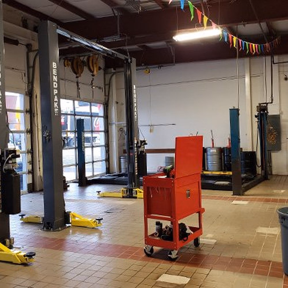 Where is Wraysbury car service located?