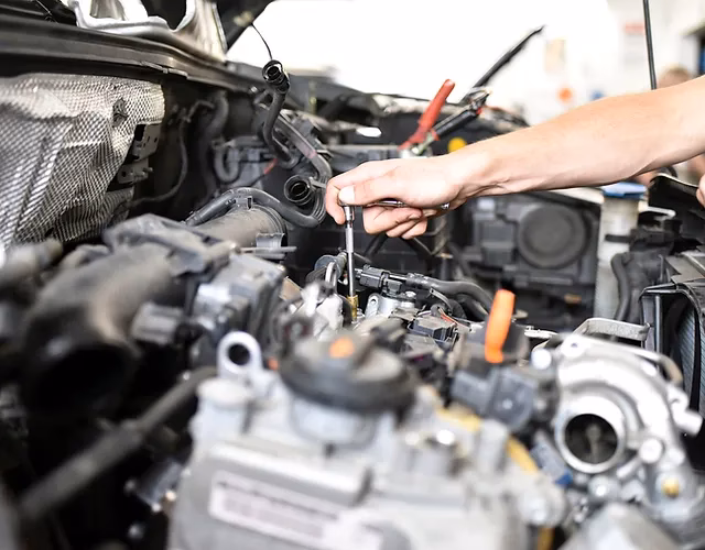 Who is crackmore garage in Dorset?