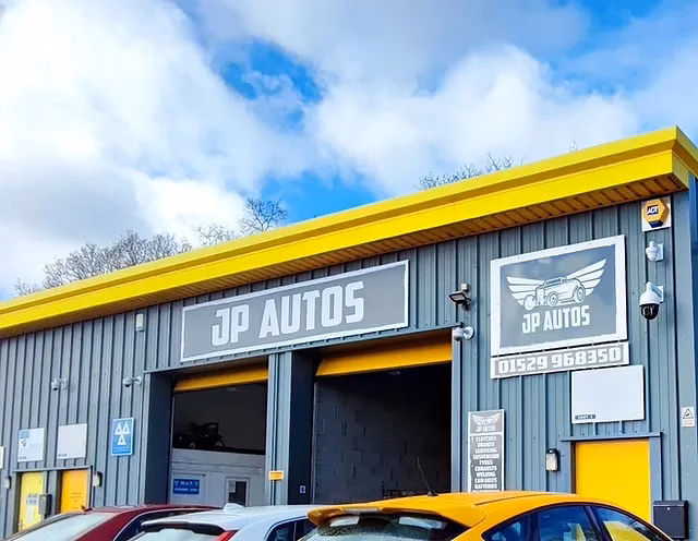 Where can I buy a used car in Sleaford?