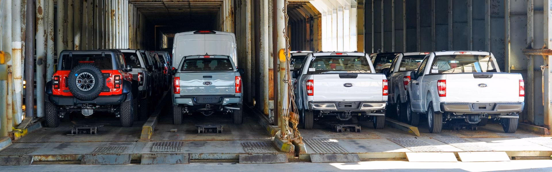 Who is auto shipping Puerto Rico?