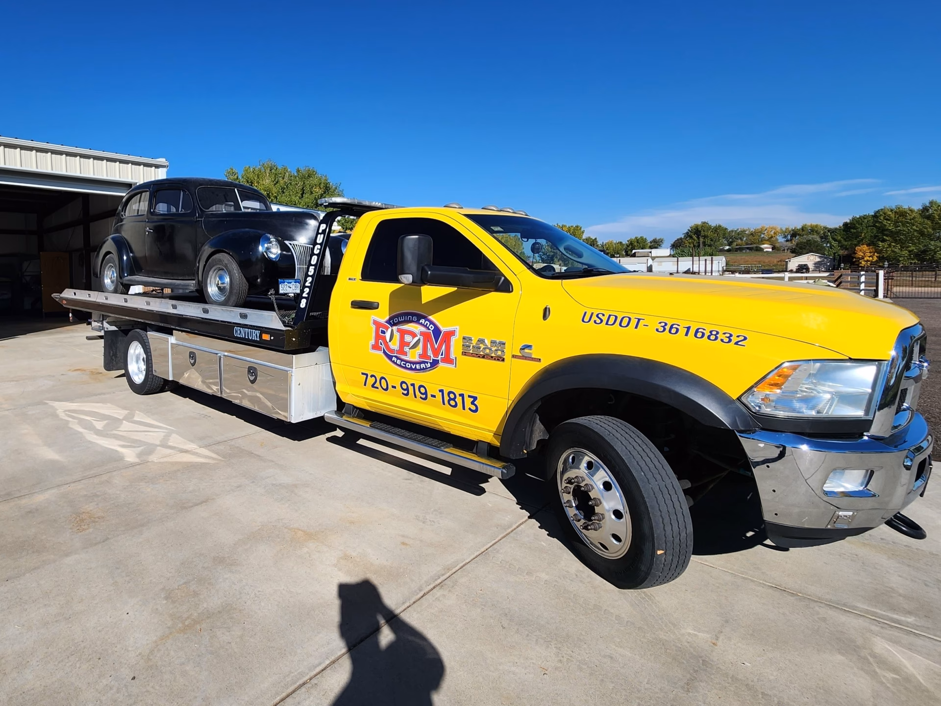 Would you call John's towing service again?