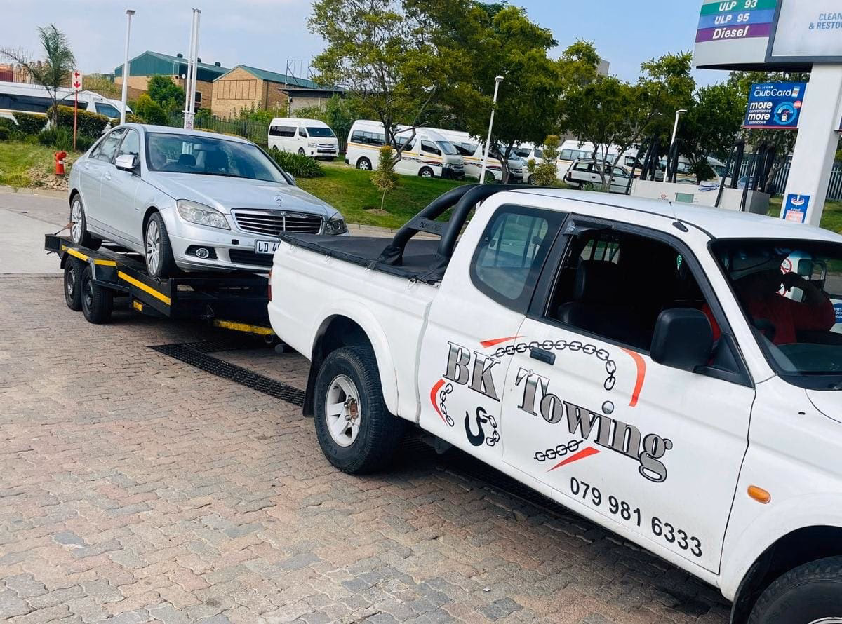 Does t-towing have a sling tow truck?