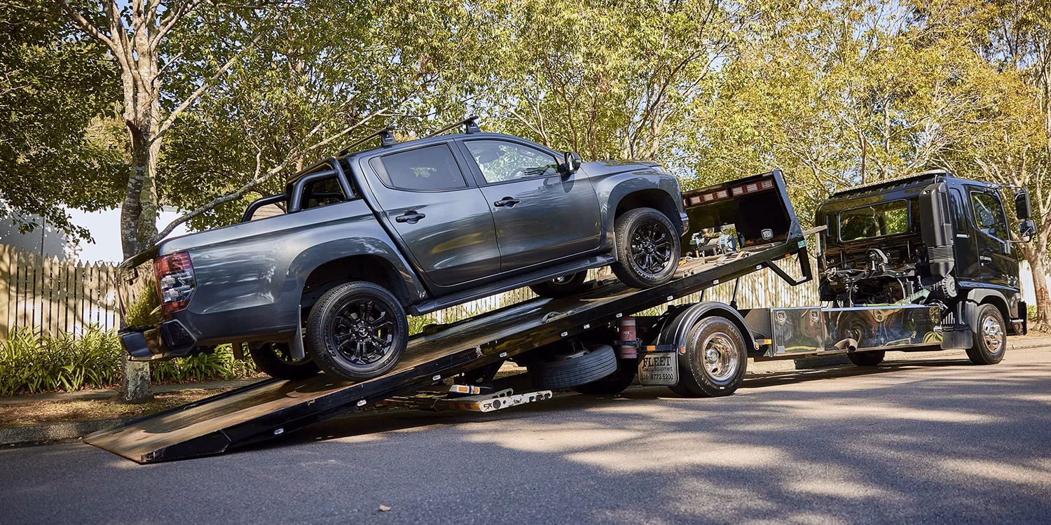 How can upmove help with car transport in Gold Coast?