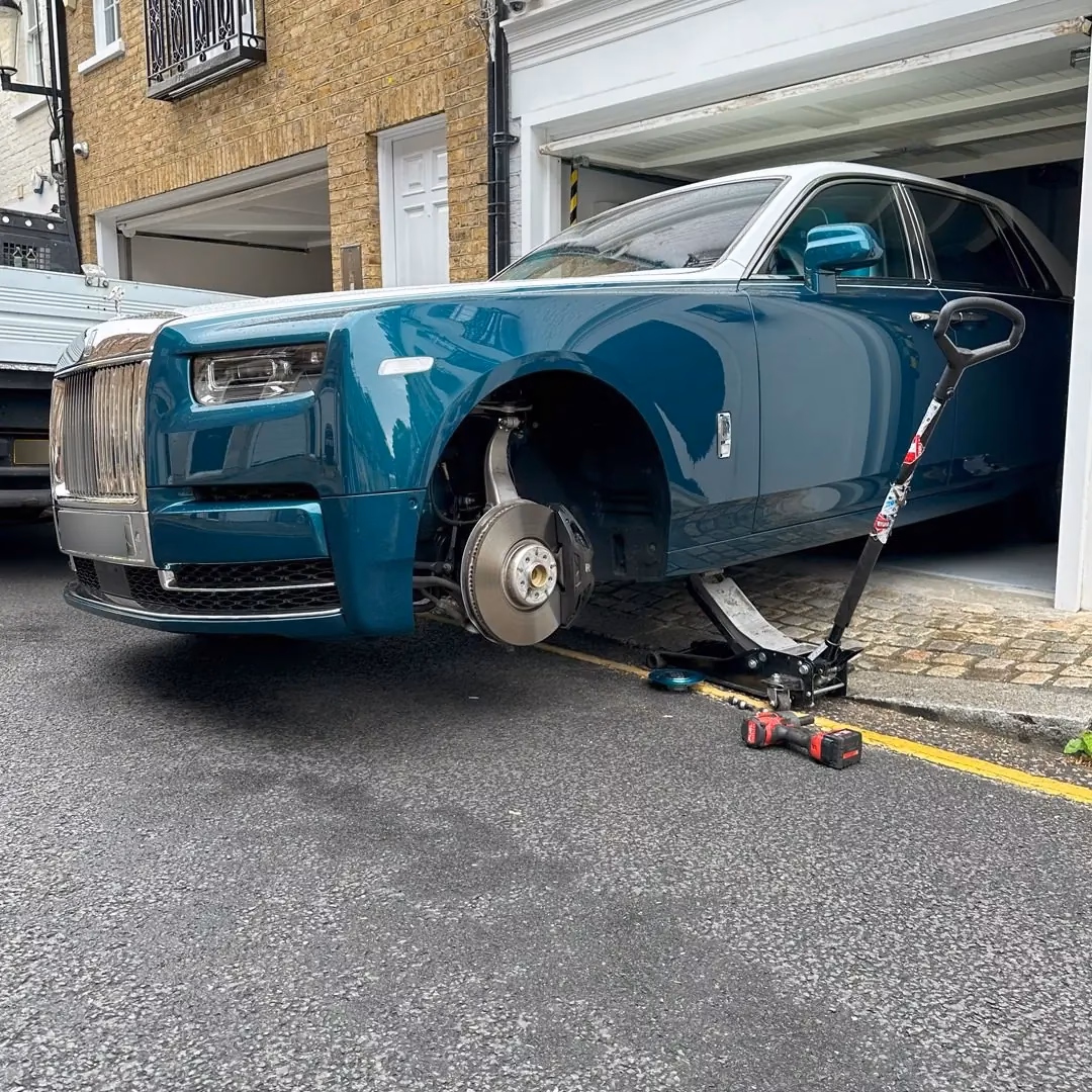 Who are National Tyres & Autocare Croydon?