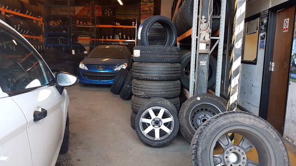 Where can I buy new tyres in Maidstone?