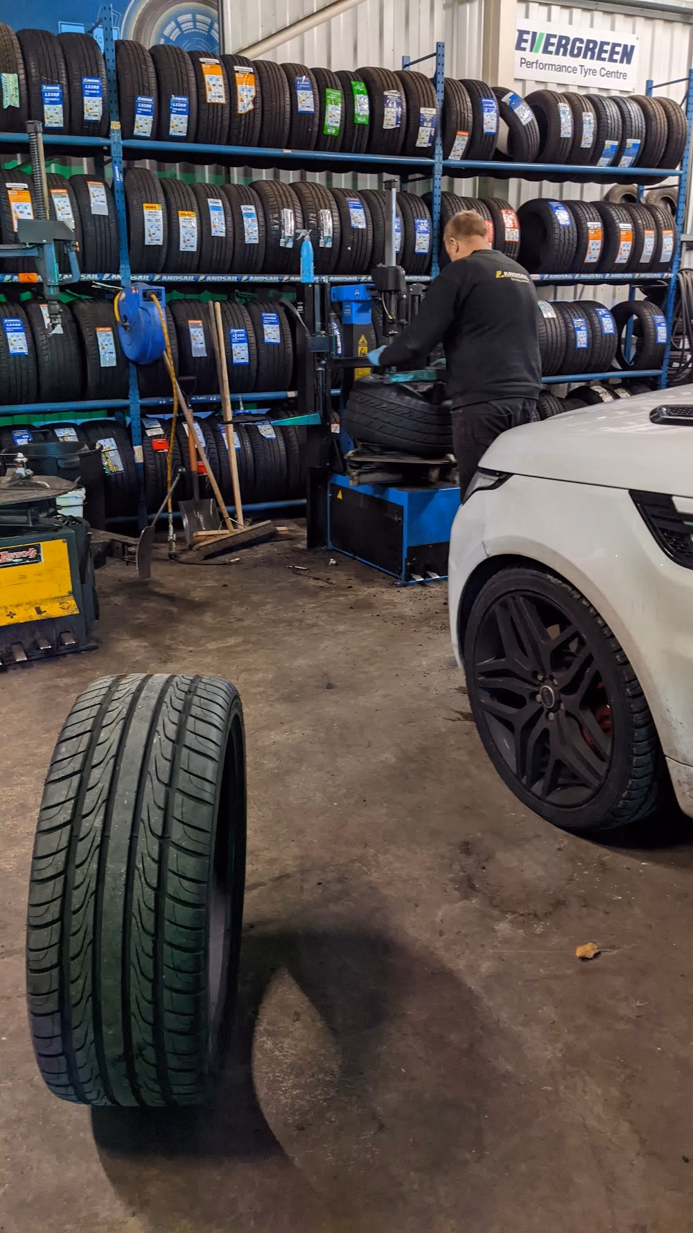 Who are Manchester Tyre Services?