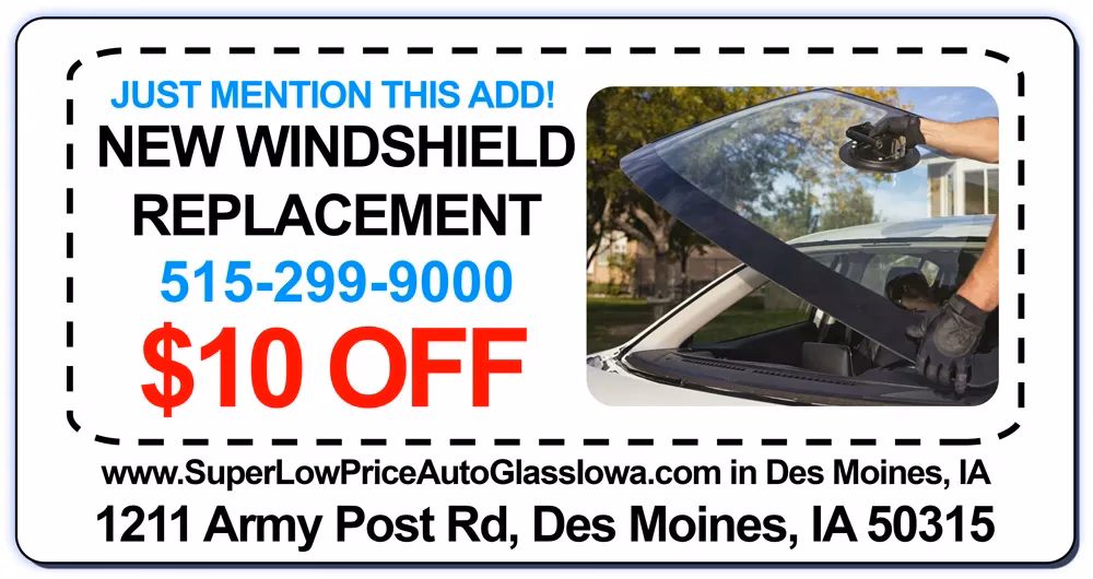 Who are the Des Moines auto glass specialists?