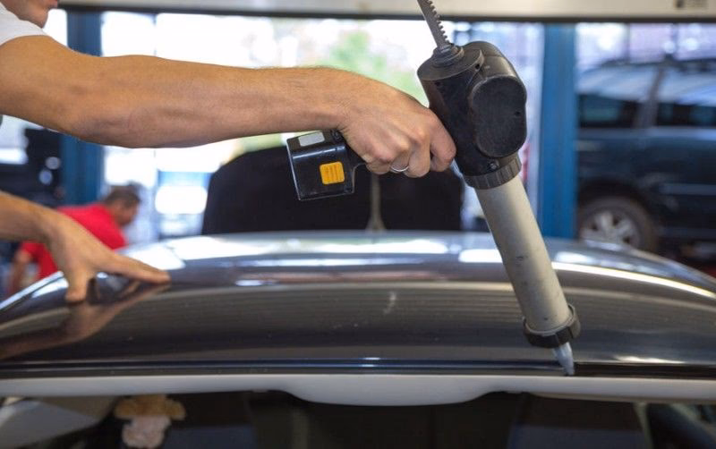 Does Austin windshields offer car window repair & replacement service?