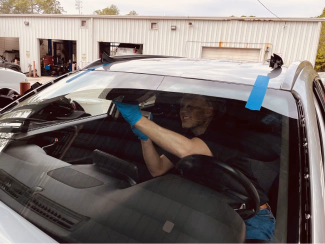 Does glass Doctor of Jacksonville offer replacement windows?