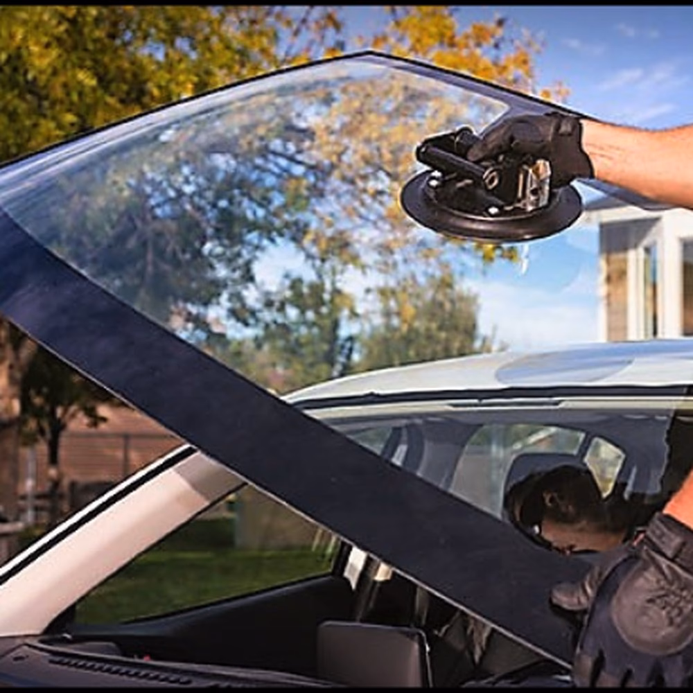 Where can I get a windshield repair in Layton, UT?