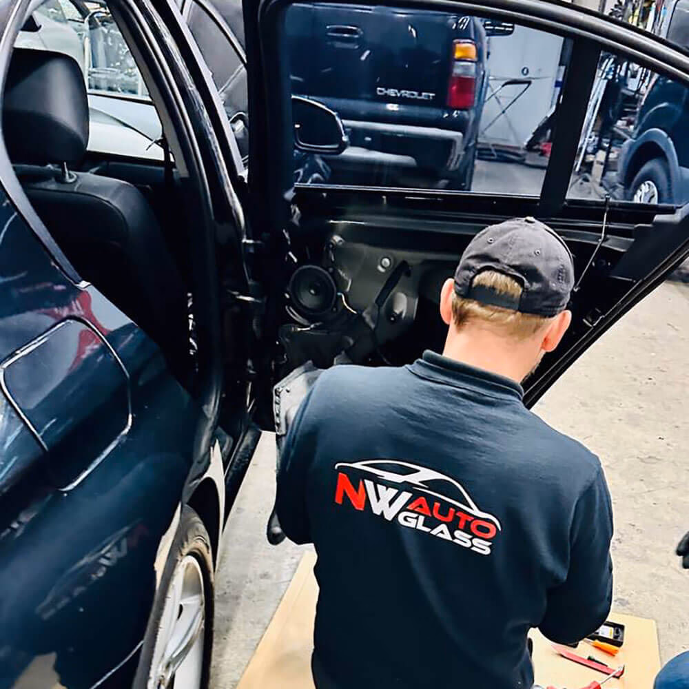 Does Northwest Auto Glass offer a lifetime warranty?