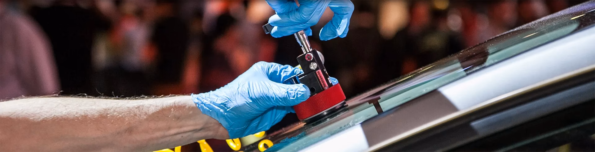 Who are national windscreens Bangor fitting centre?