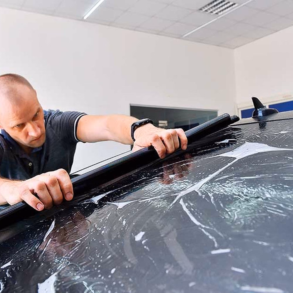 Where can I get a windscreen repair in Hobart?