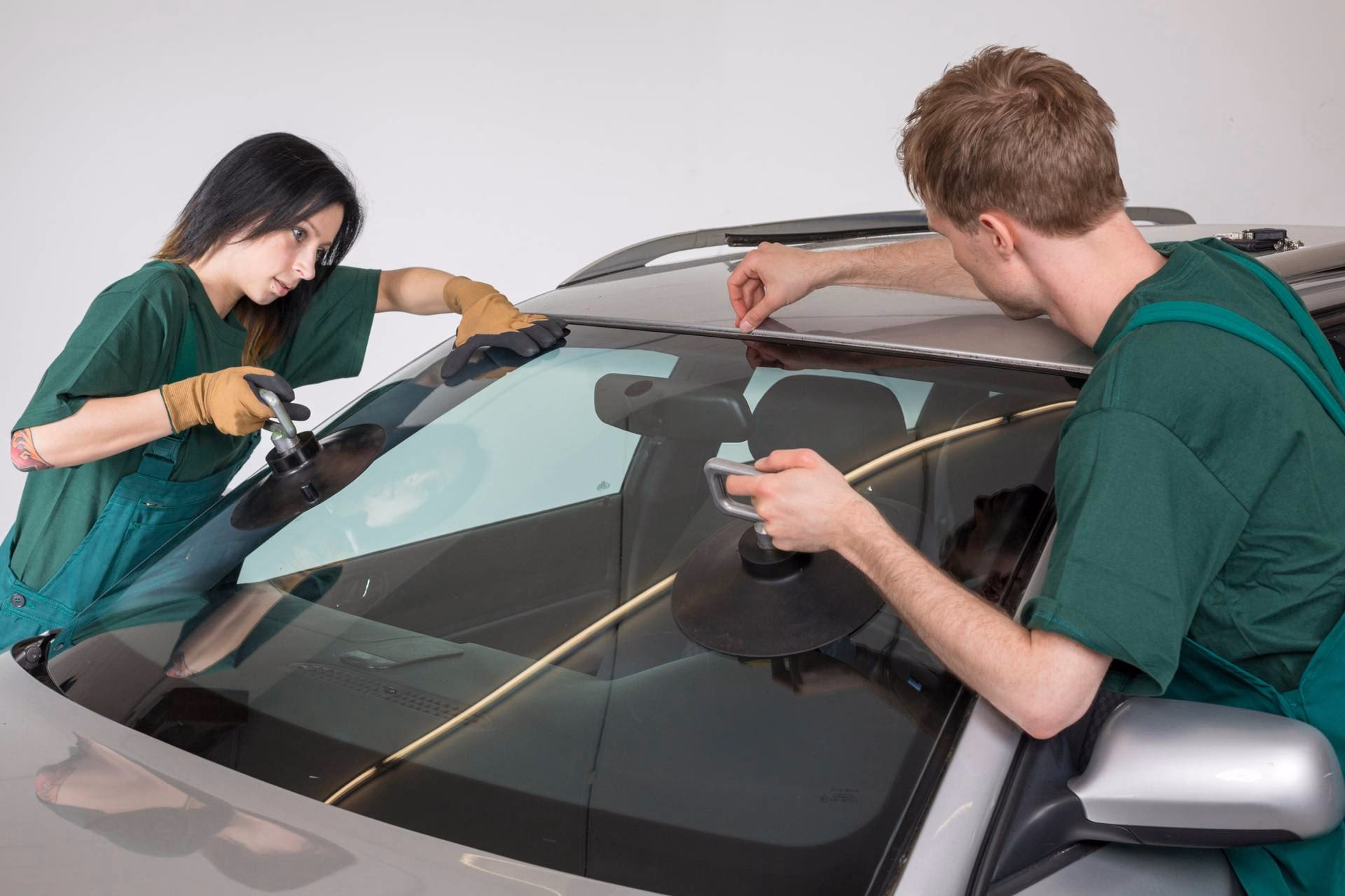 Where can I get a mobile windshield repair in Seattle?