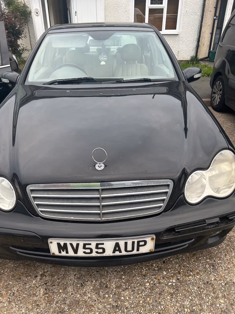Where is Mercedes-Benz of Stafford?