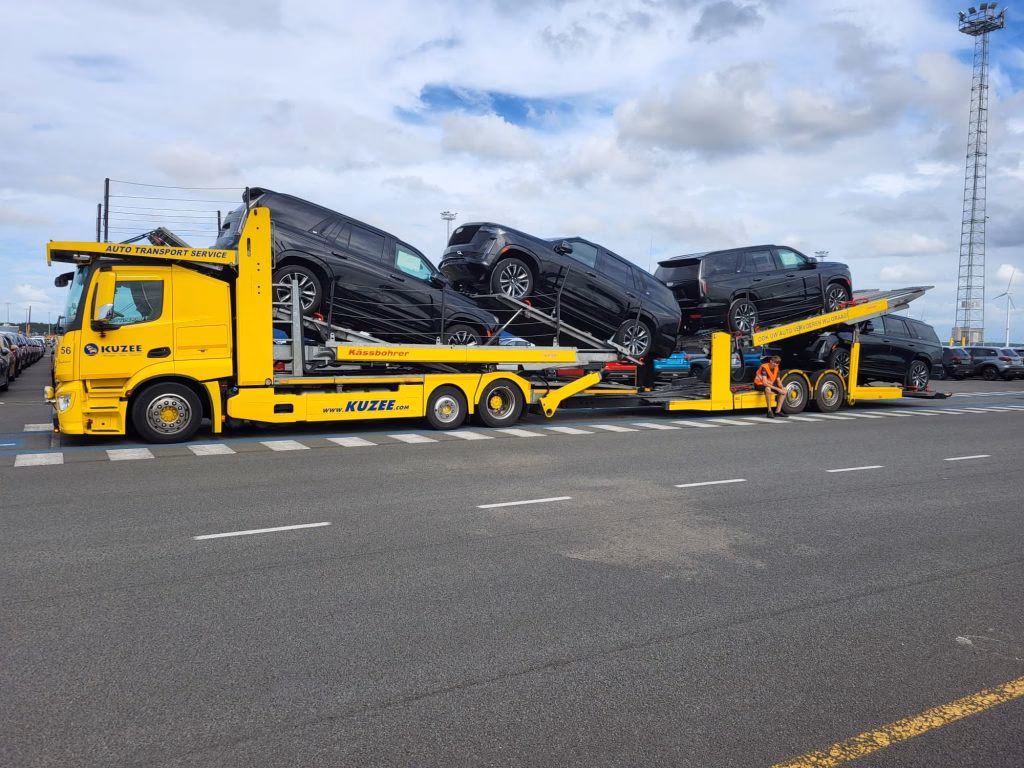 What are the CEC services?