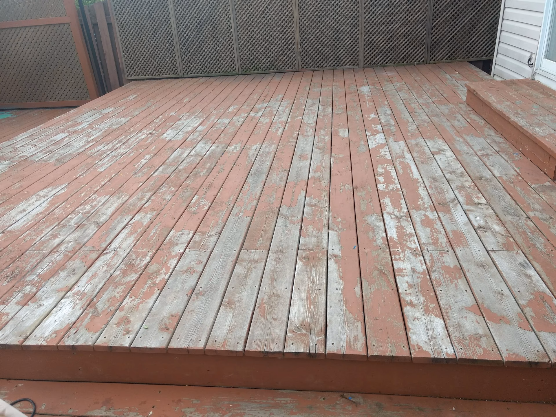 Can you paint over oil stains?