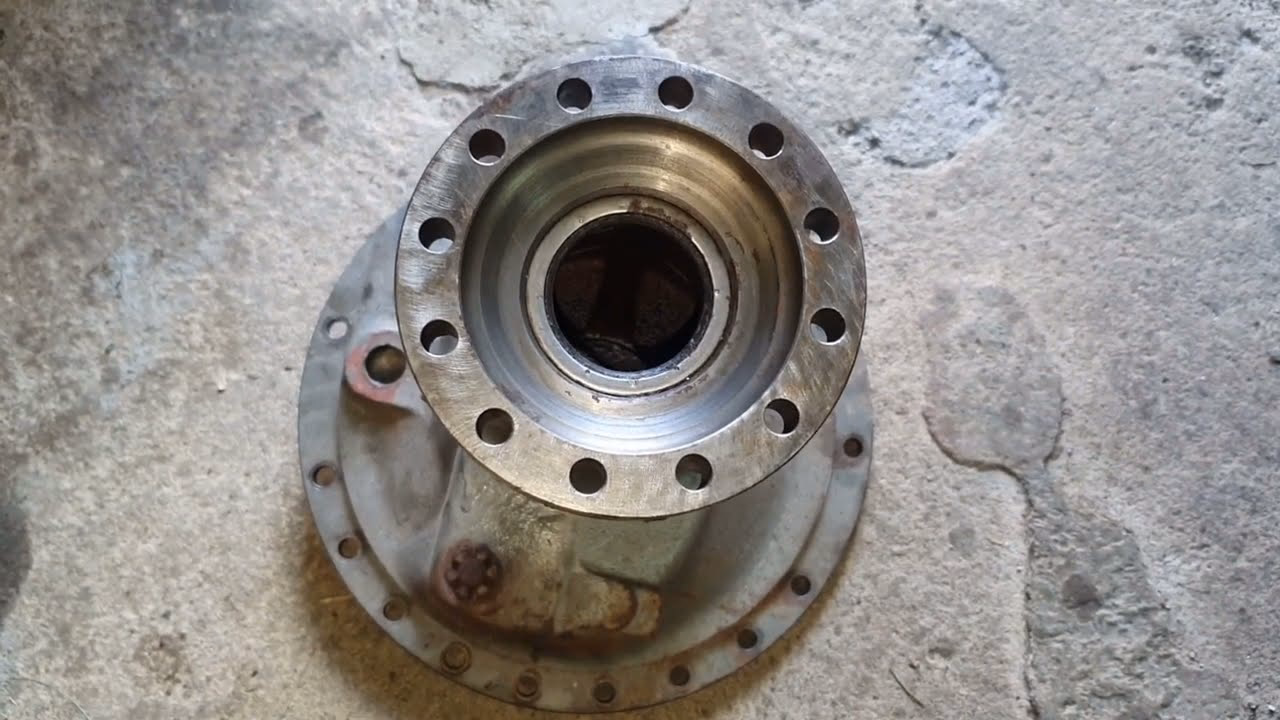 Do bearing seals need to be changed?