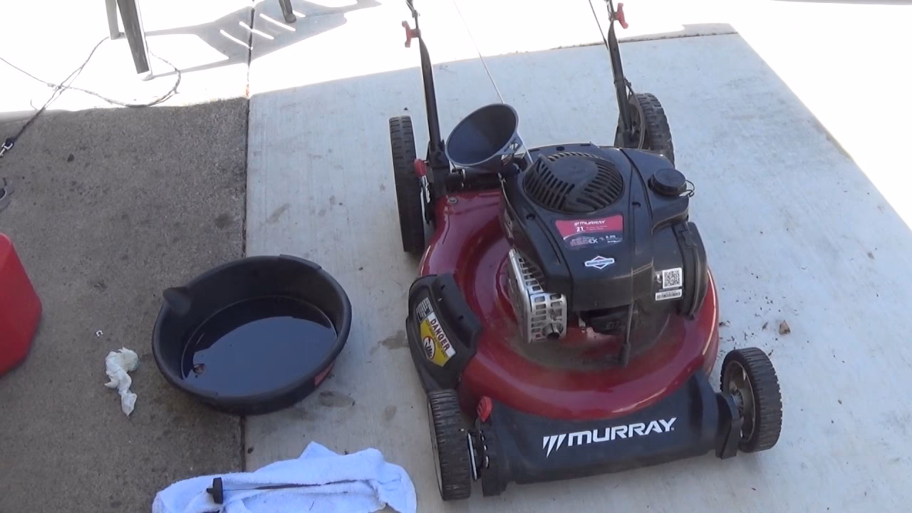 How to change the oil in a Murray 12.5hp ride-on lawn mower?