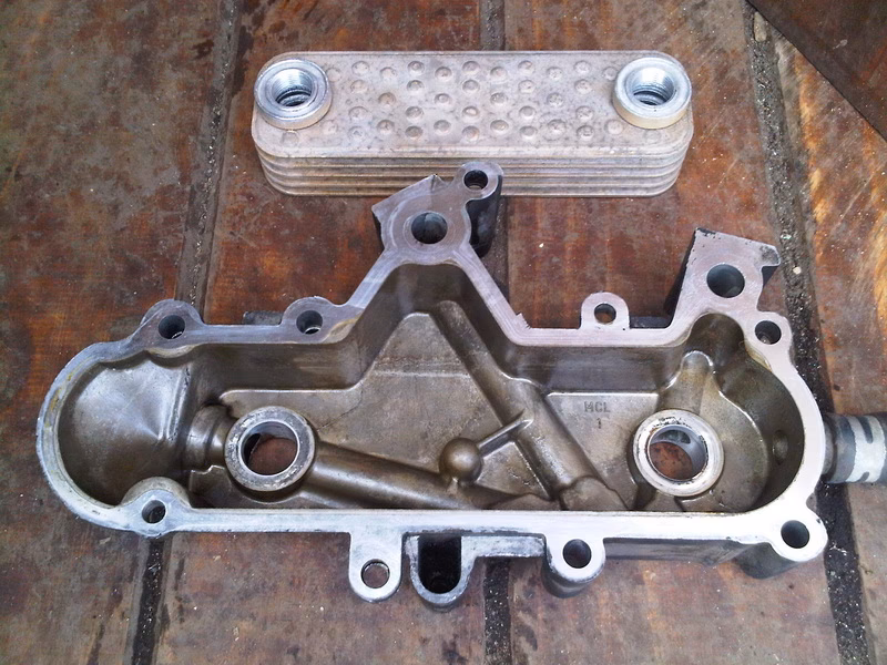 Does engine oil go into coolant?