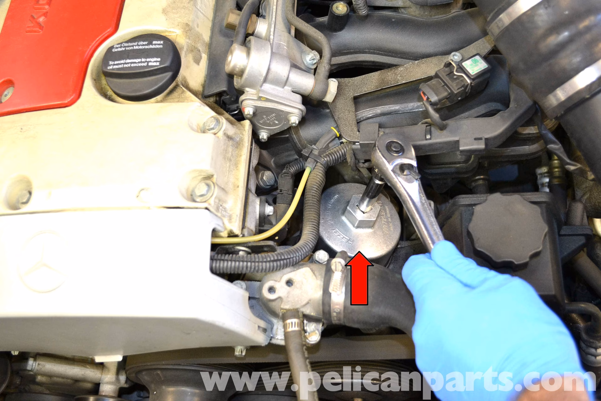 How much oil does a Mercedes Benz SLK 230 take?