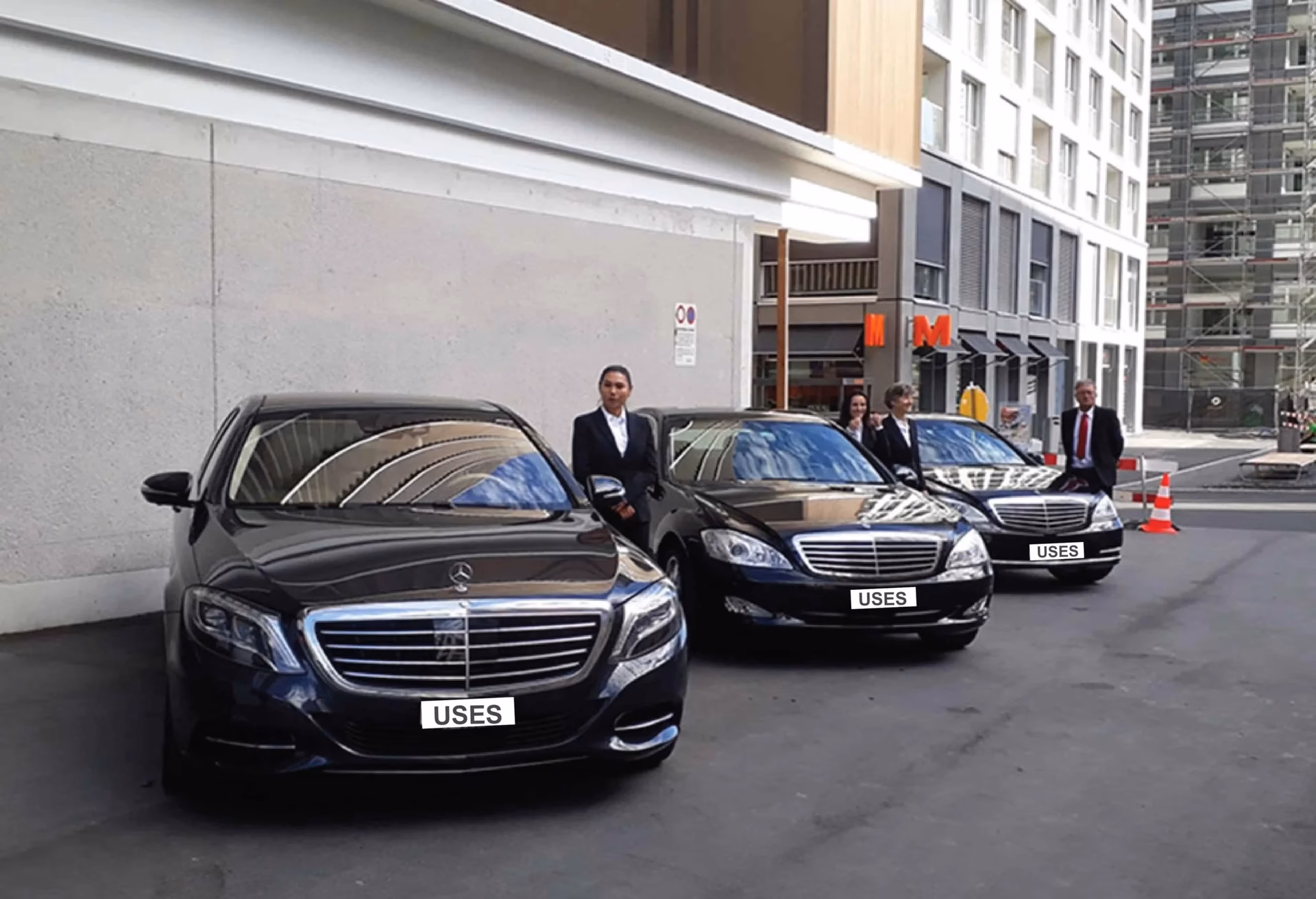 Who are elite chauffeurs?