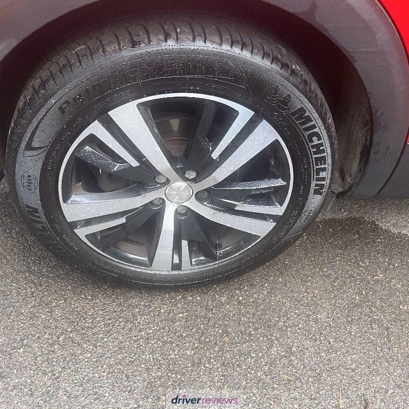 Do I need tyres for my Peugeot 3008?