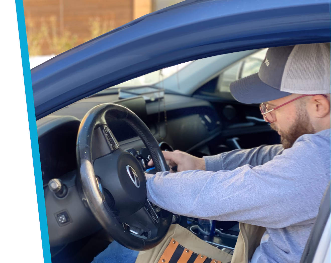 How much does a car locksmith cost?