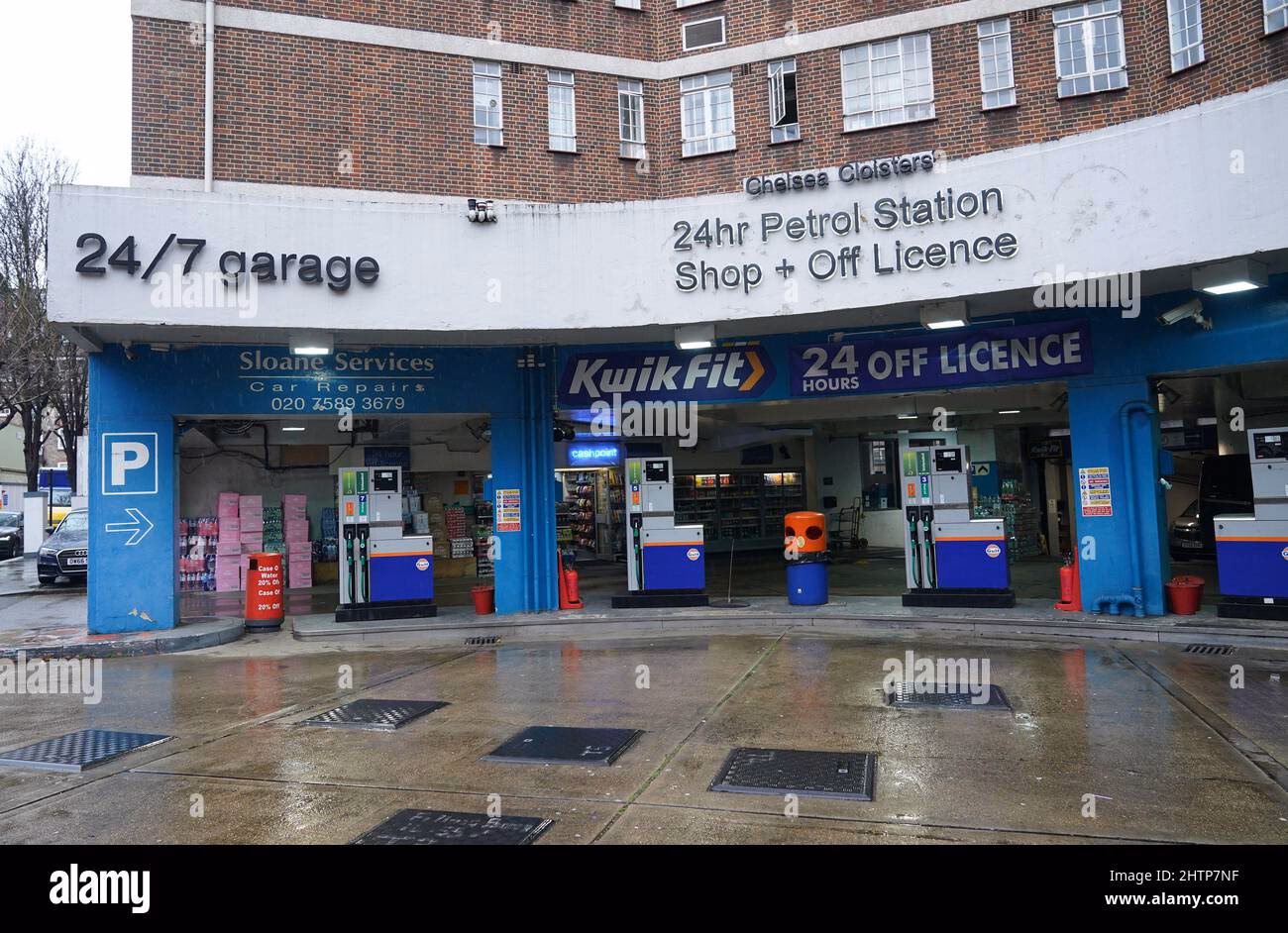 Where is Chelsea Cloisters car park?