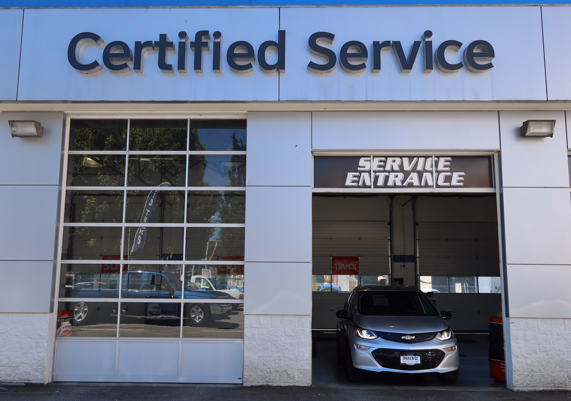 What should I do if I have a problem with my Chevrolet?