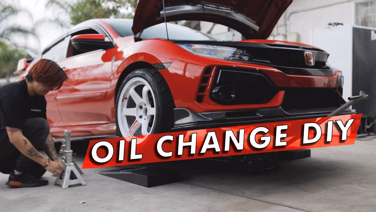 Does a Honda Civic require an oil change?