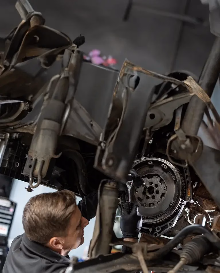 Who can repair a worn out clutch in Guildford & Surrey?