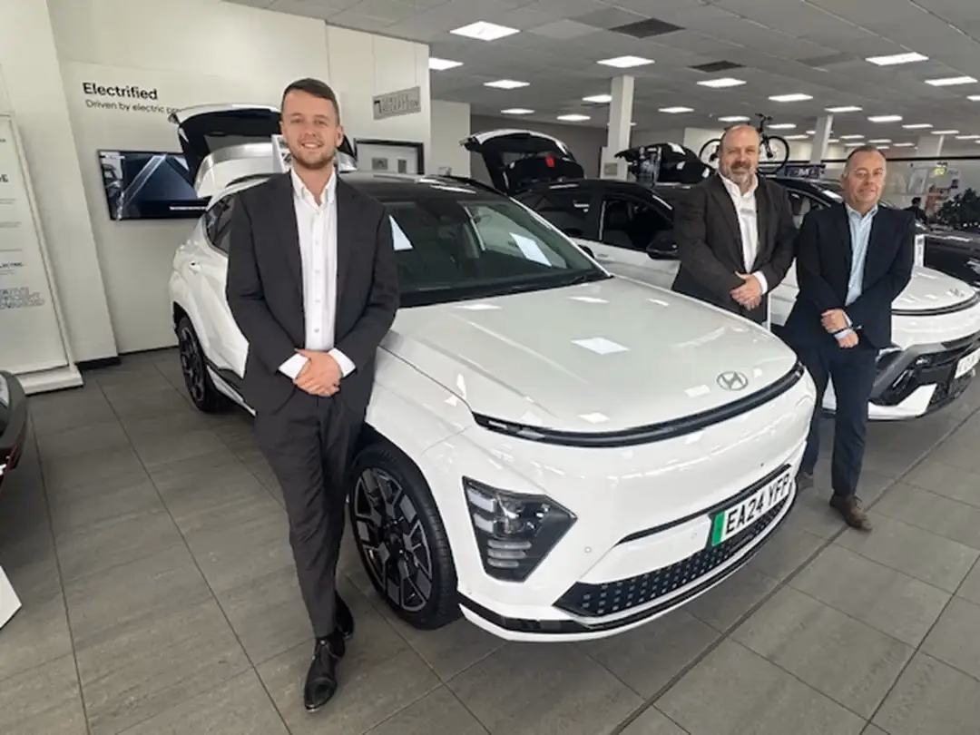 What services does CMC Hyundai Harlow offer?