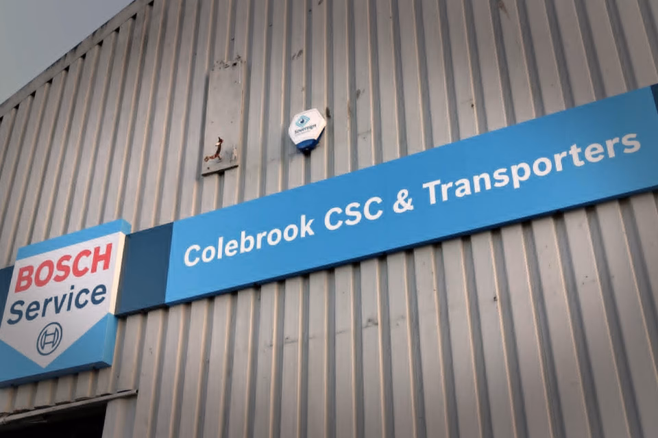How many characters does Colebrook car service centre & transporters have?