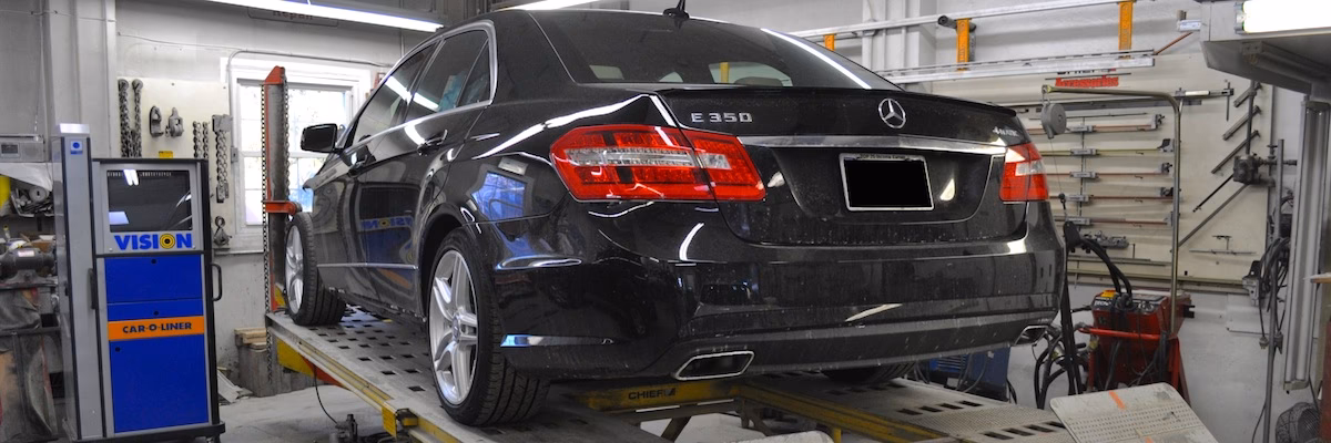 What types of vehicles can a bodyshop repair & service?