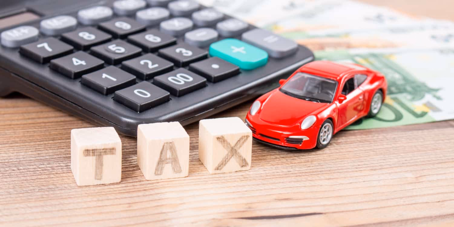 Are company cars taxed for private travel?