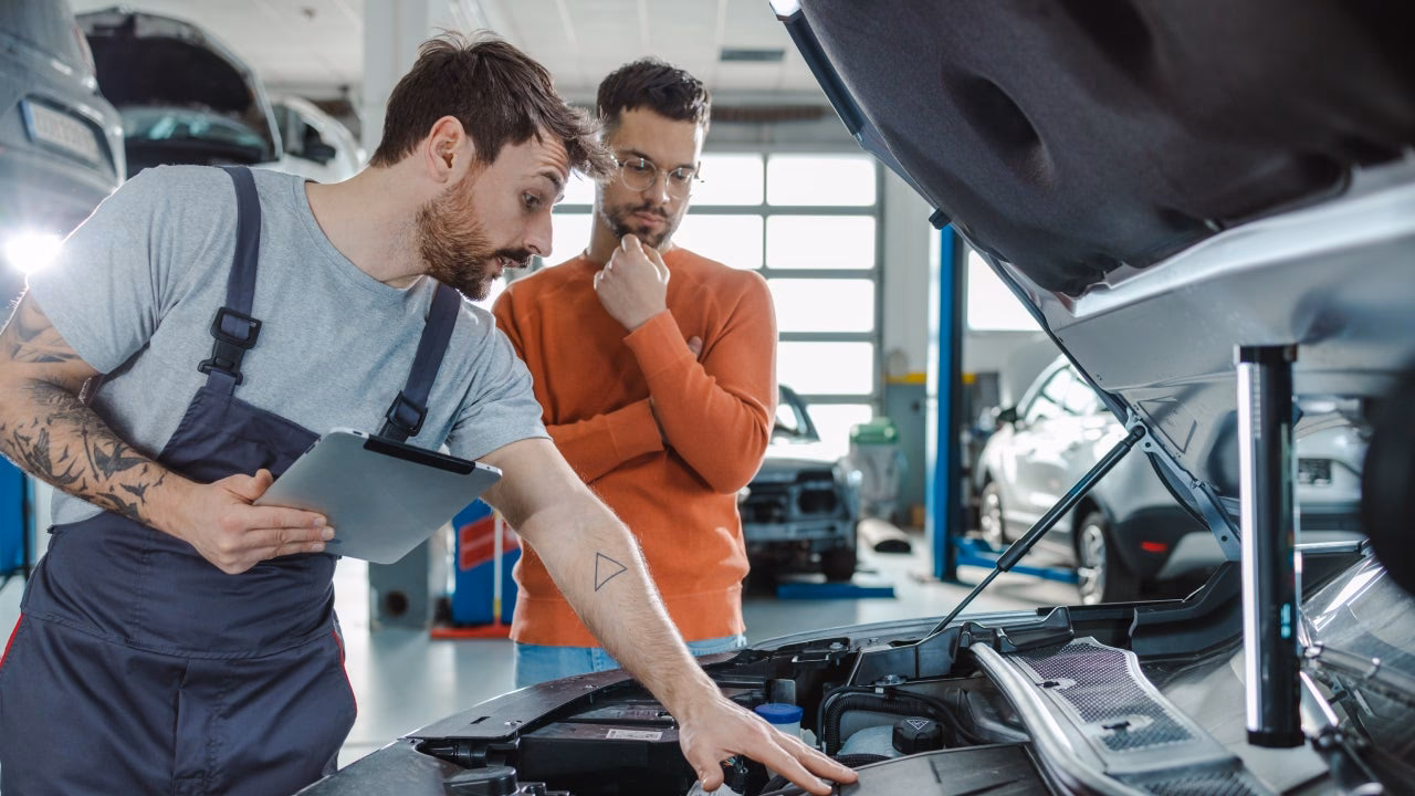 Does a car warranty affect consumer rights?