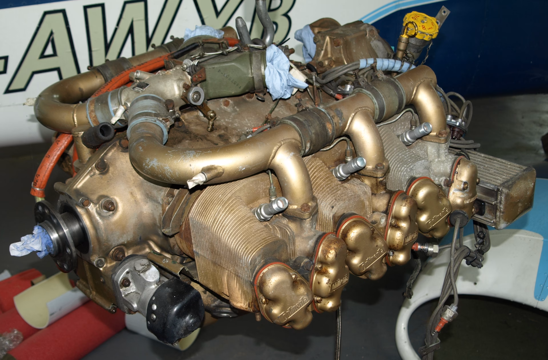 What kind of fuel injection system does a Continental IO-360 have?