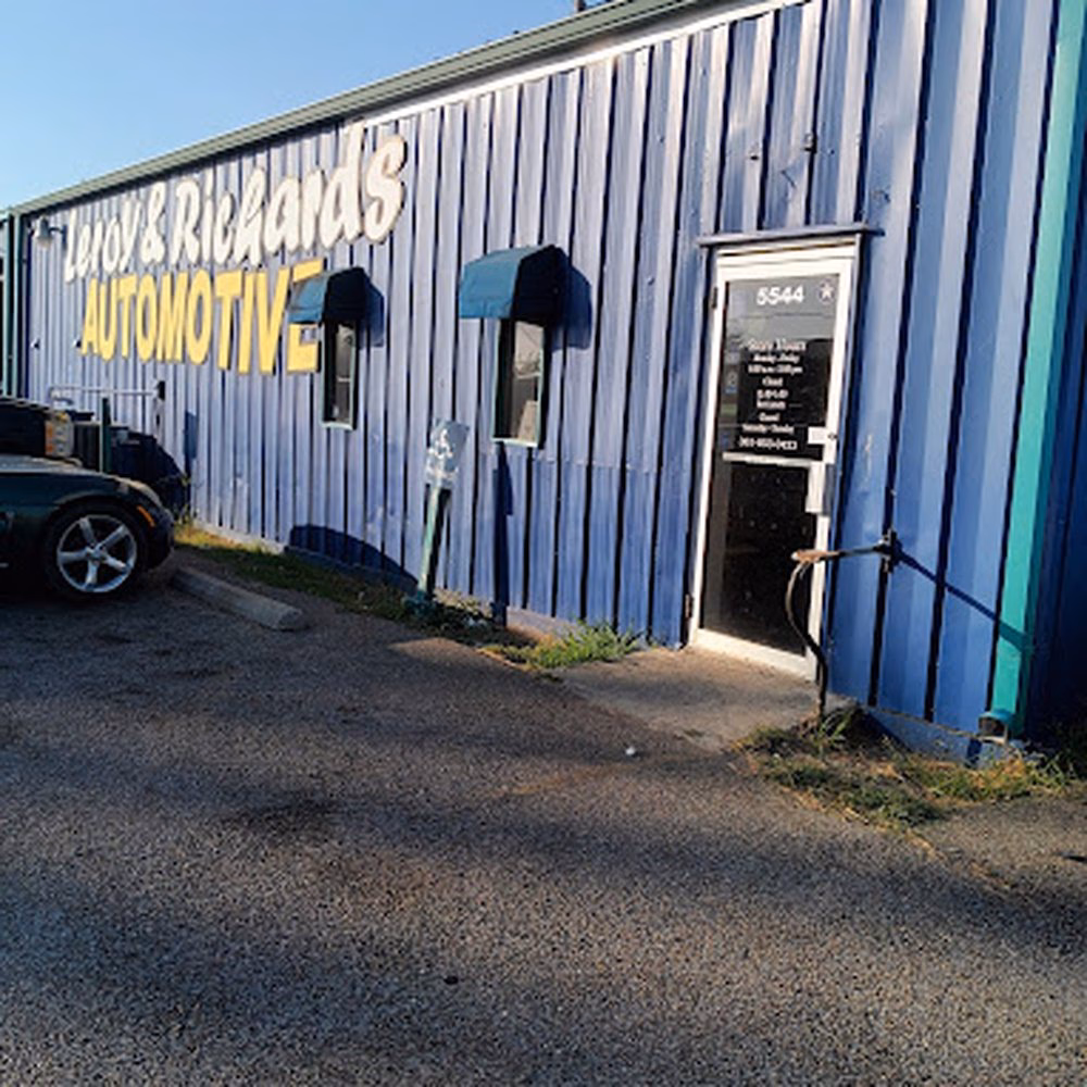 What are people saying about auto repair services in Corpus Christi?