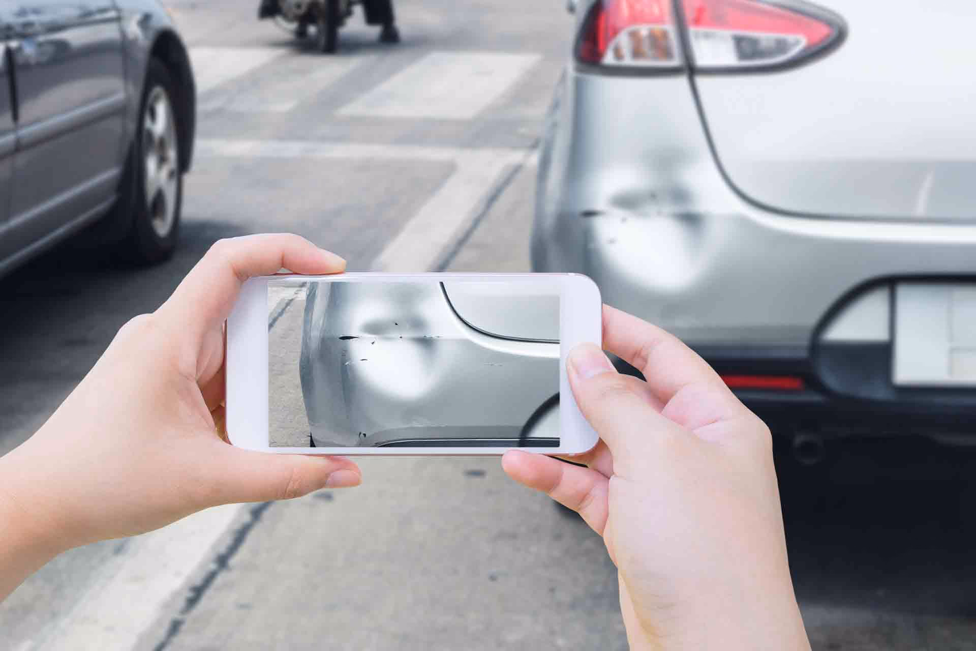 What factors affect the cost of car dent repairs?