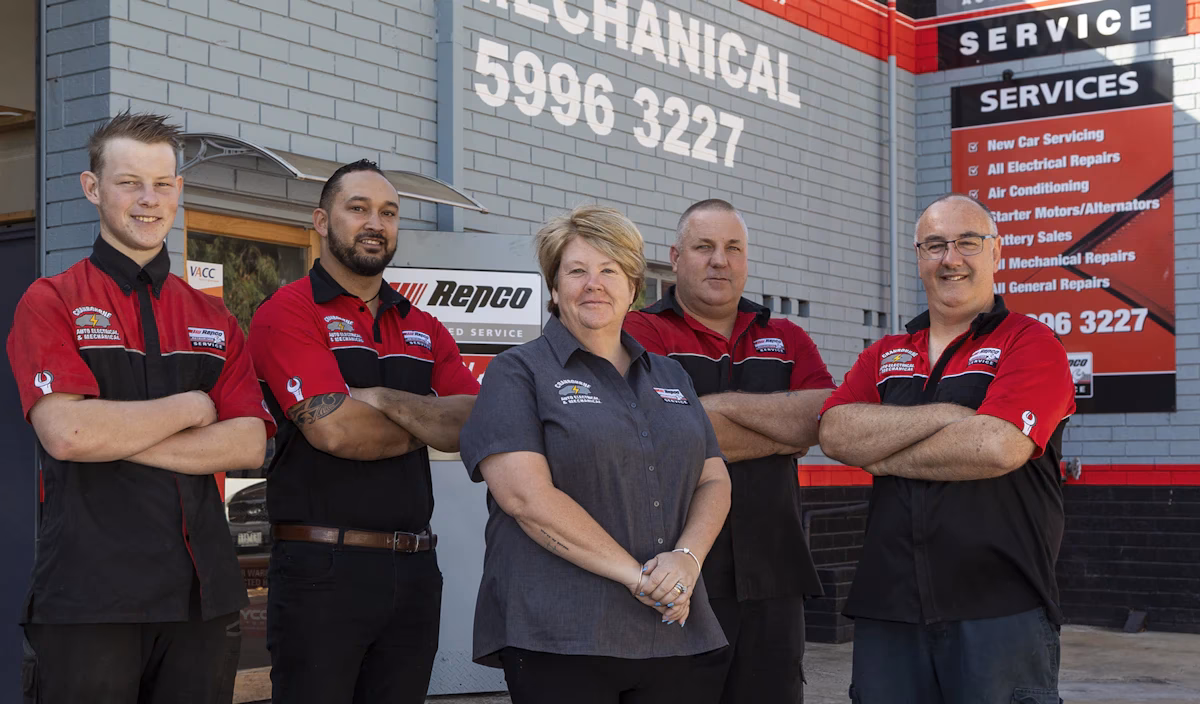 What does Cranbourne free car removals include?