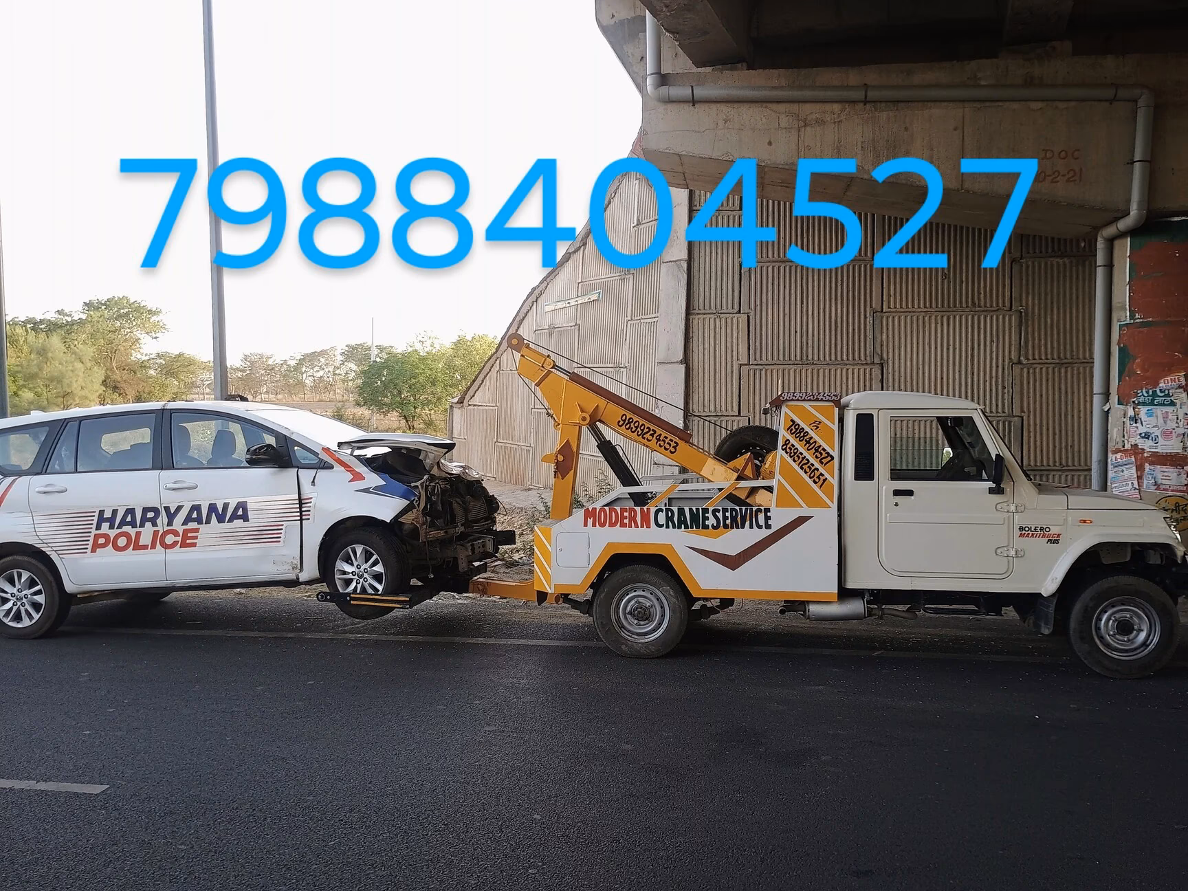 Who is Ainscough Crane Hire?