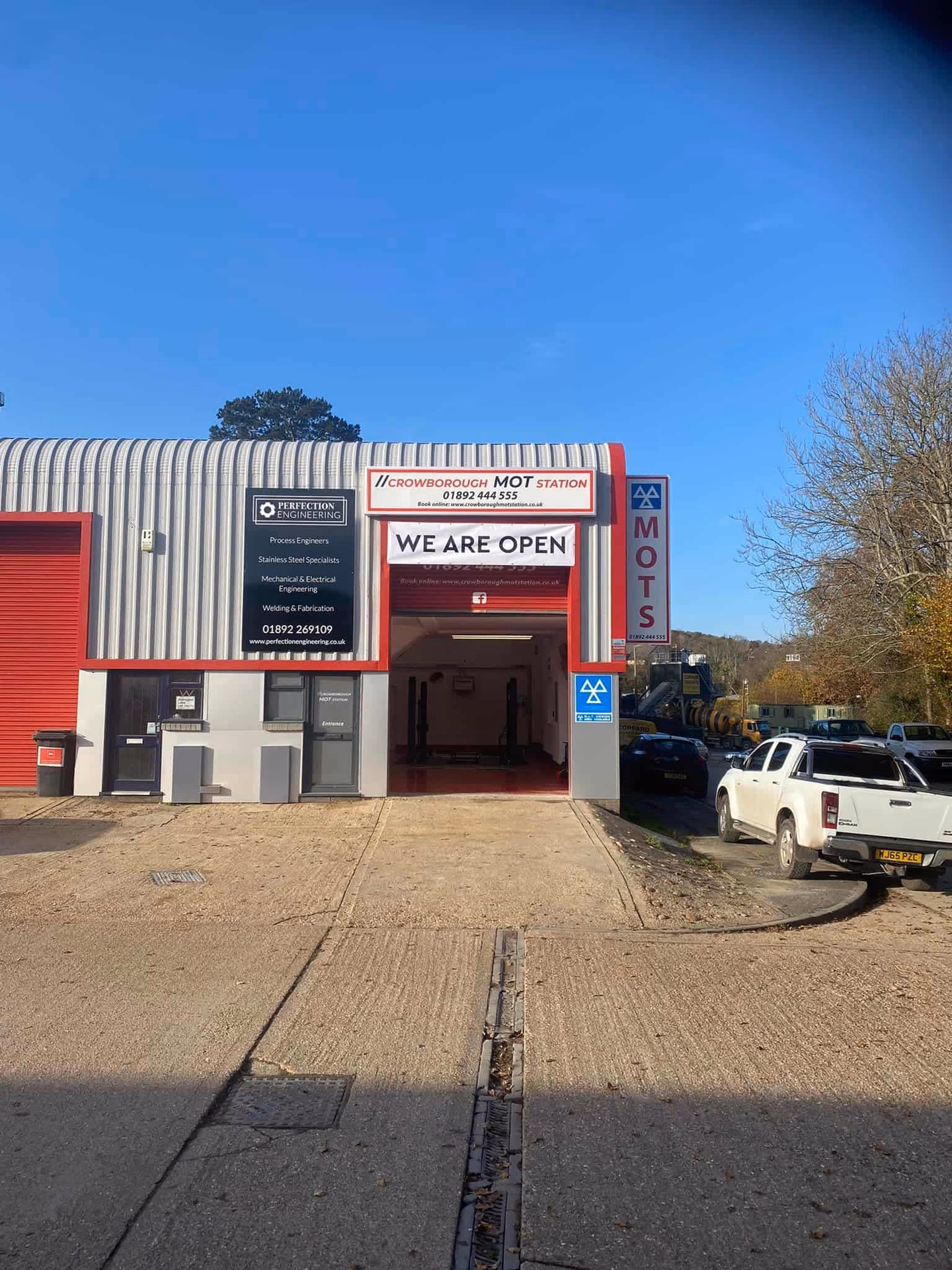 Where is Crowborough railway station?