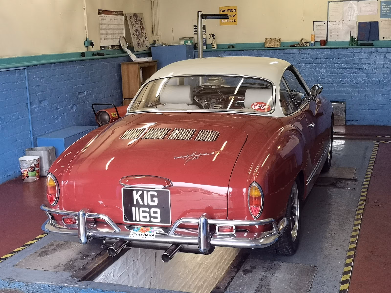 Where is Crown Farm M O T station Ltd?