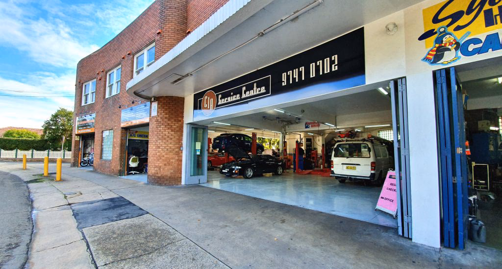 Do you carry out car repairs in Croydon?