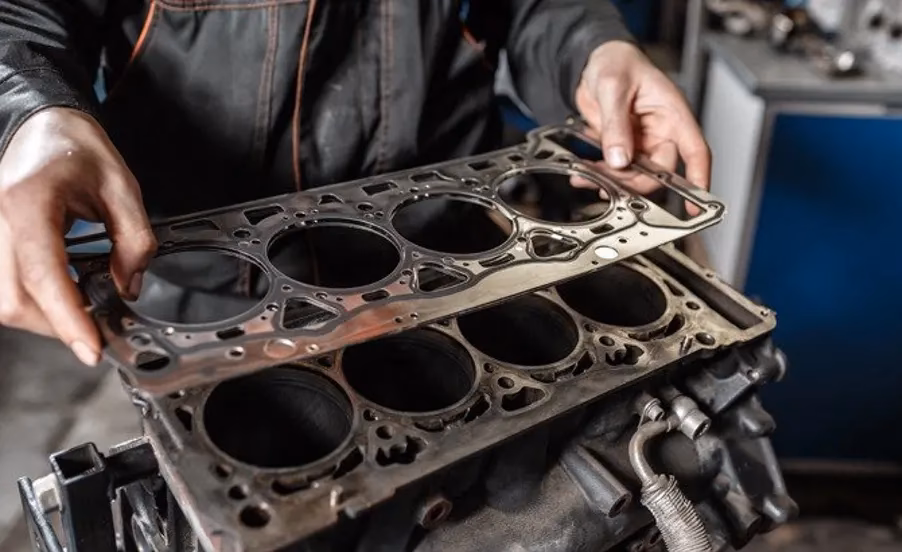 Where can I buy a replacement cylinder head in South Africa?