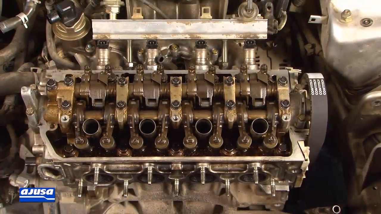 What kind of transmission does a d15z8 have?