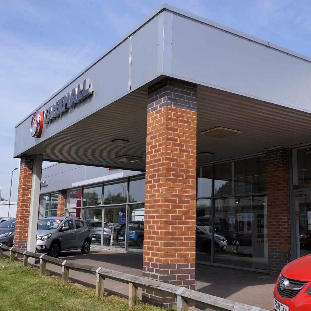 How can Smiths Vauxhall Ilkeston help you?